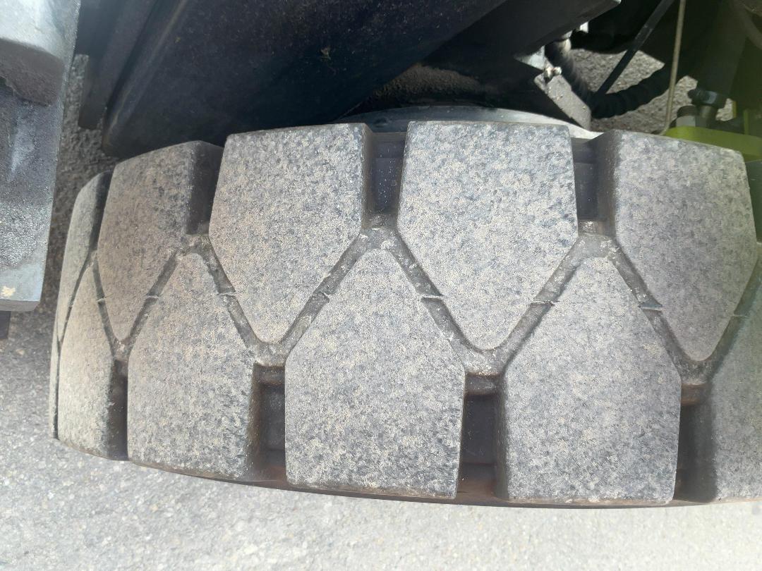 Photo '34' of Clark EPX30 Forklift Photo '34' of Clark EPX30 Forklift