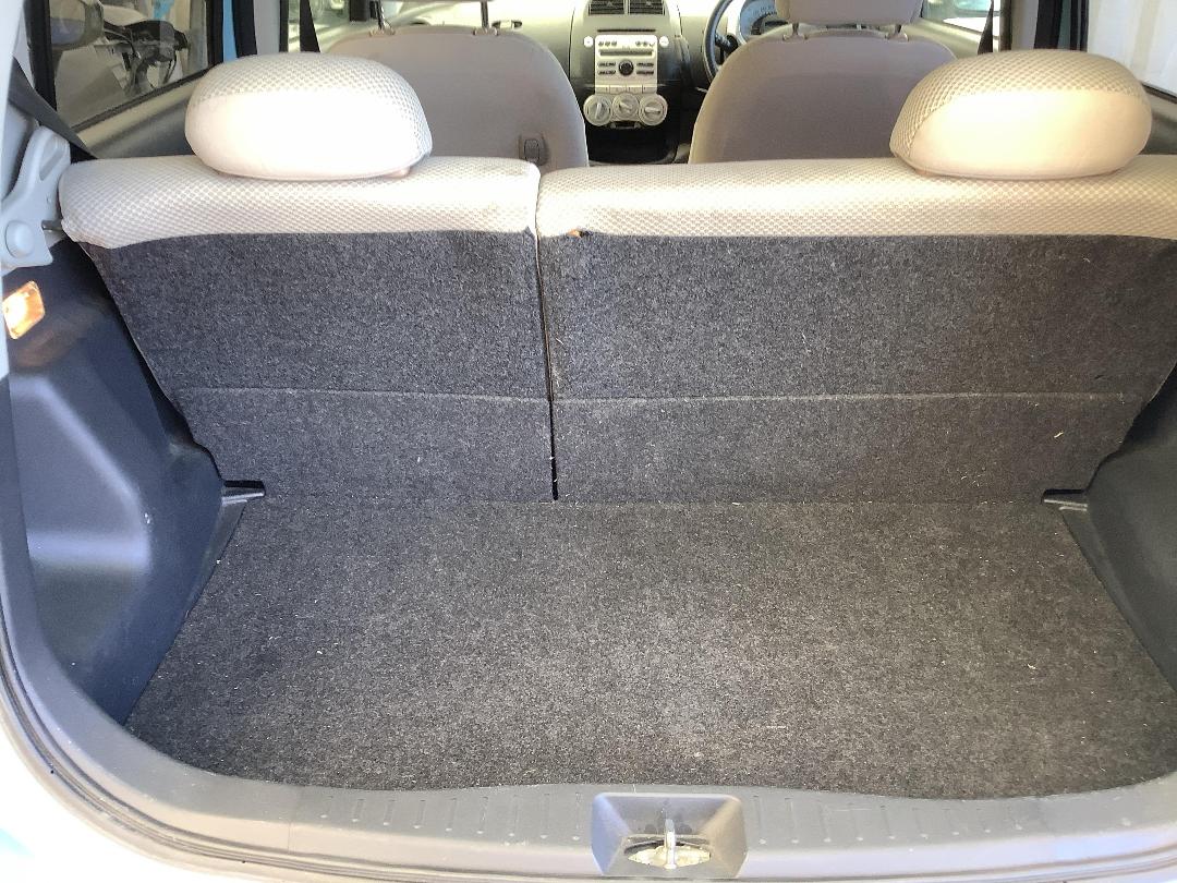 Photo '6' of Daihatsu Boon Photo '6' of Daihatsu Boon