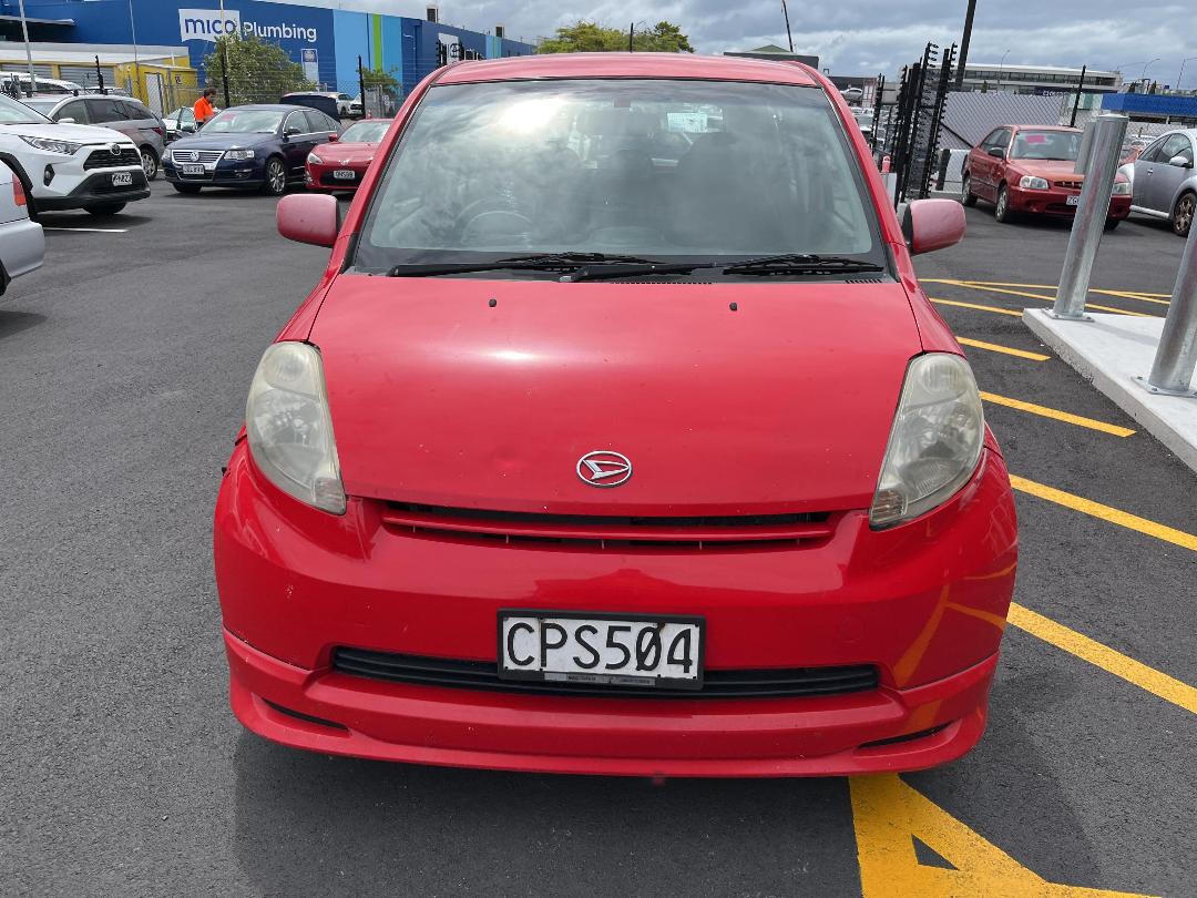 Photo '2' of Daihatsu Sirion