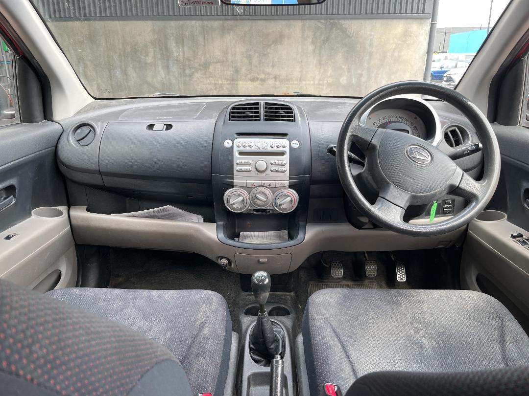 Photo '15' of Daihatsu Sirion