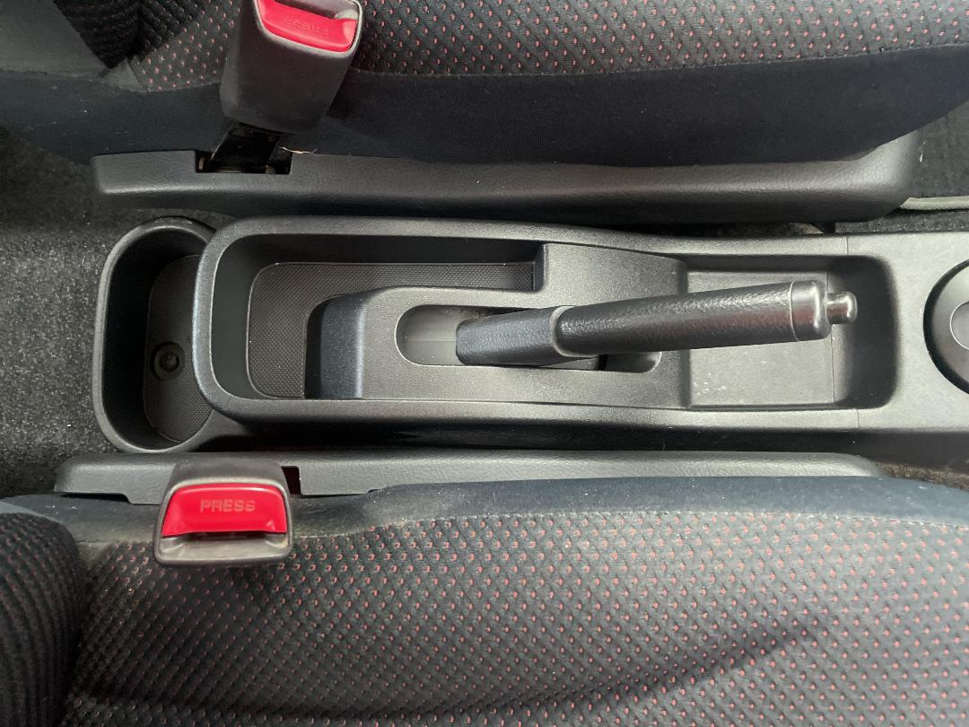 Photo '29' of Daihatsu Sirion Photo '29' of Daihatsu Sirion