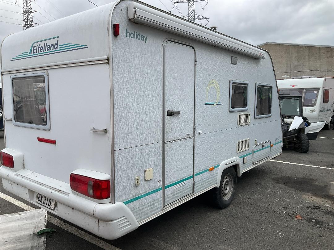 Photo '4' of Eifeland 425 TMF Caravan - Single Photo '4' of Eifeland 425 TMF Caravan - Single