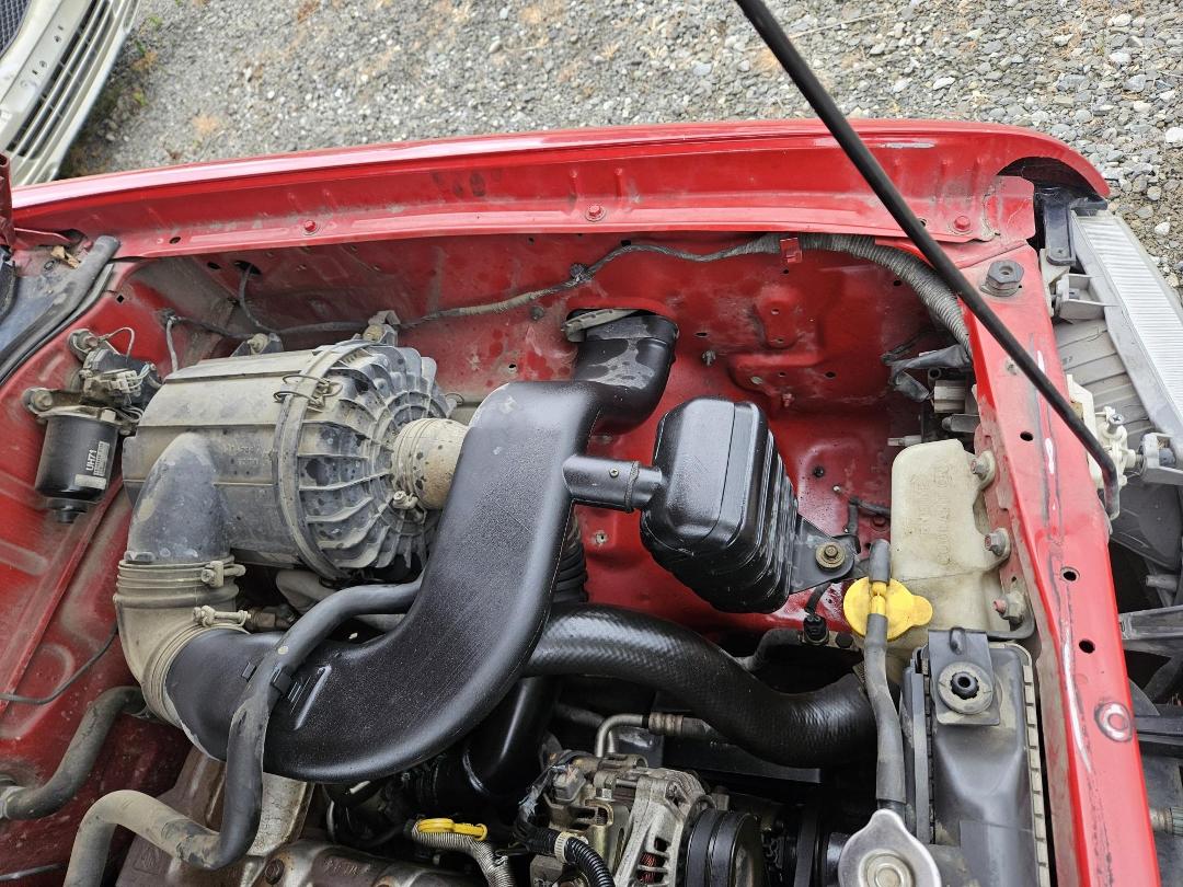 Photo '13' of Ford Courier XLT Wellside Photo '13' of Ford Courier XLT Wellside