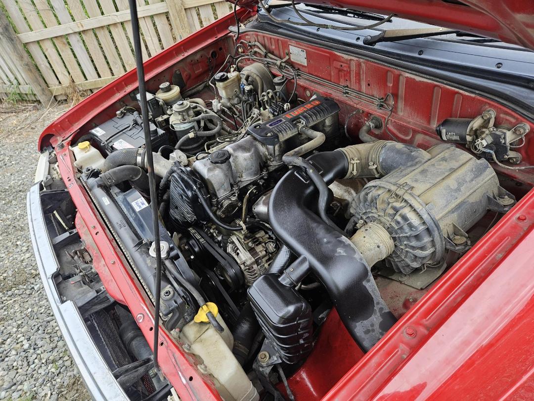 Photo '14' of Ford Courier XLT Wellside Photo '14' of Ford Courier XLT Wellside