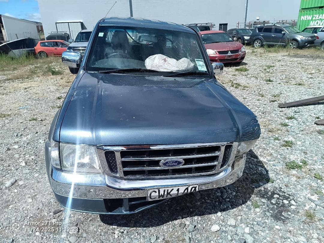 Photo '2' of Ford Courier TD XLX CR W/S