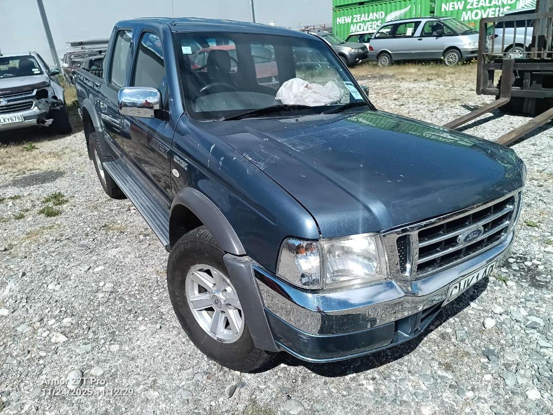 Photo '3' of Ford Courier TD XLX CR W/S