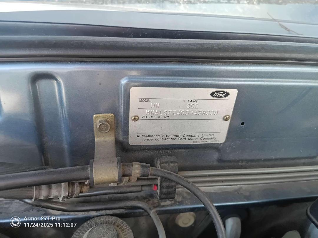 Photo '9' of Ford Courier TD XLX CR W/S