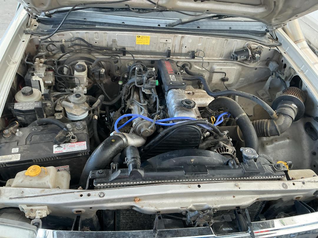 Photo '16' of Ford Courier TD XLX CR W/S