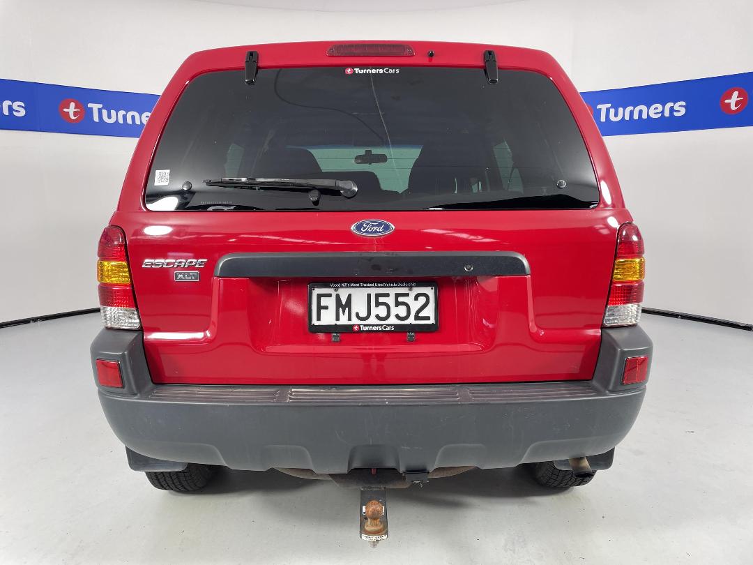 Photo '6' of Ford Escape