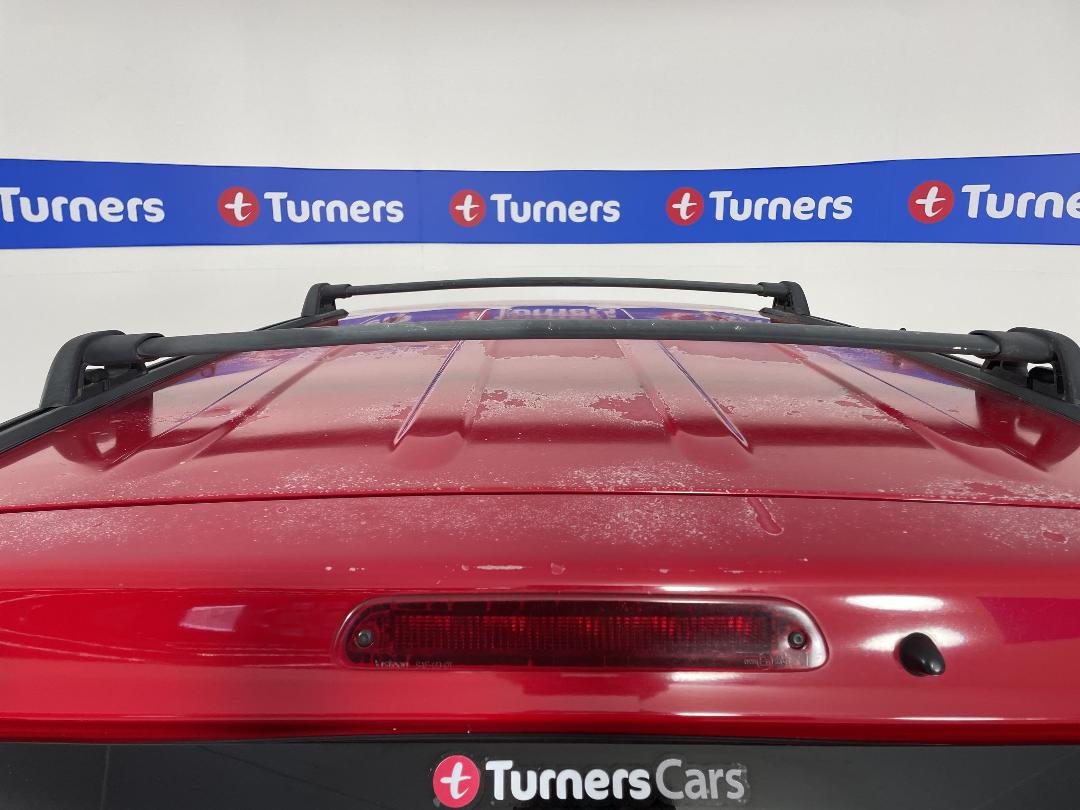 Photo '28' of Ford Escape