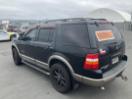 Thumbnail '3' of Ford Explorer V8