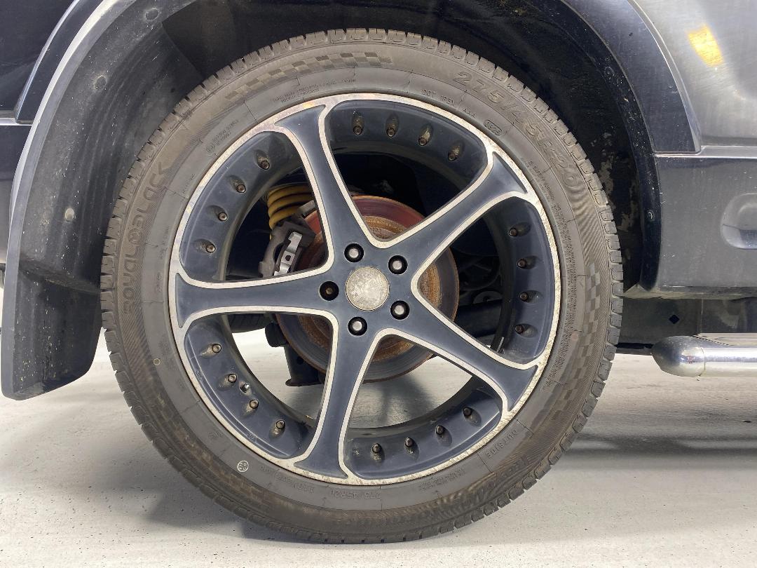 Photo '12' of Ford Explorer