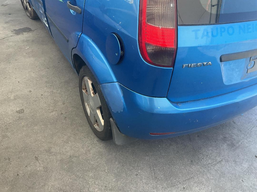 Photo '12' of Ford Fiesta Photo '12' of Ford Fiesta