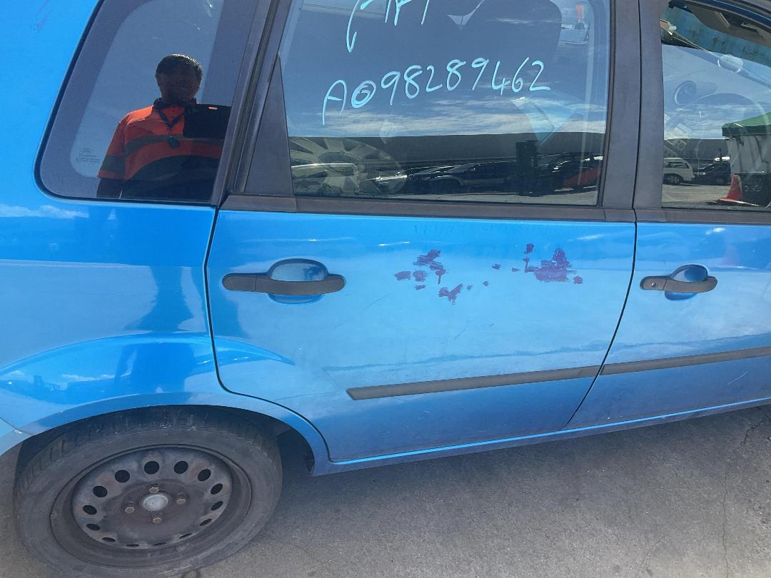 Photo '16' of Ford Fiesta Photo '16' of Ford Fiesta