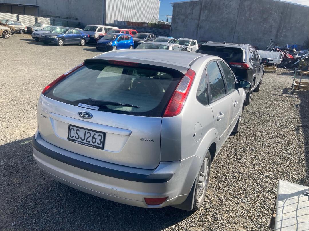 Photo '4' of Ford Focus Ghia