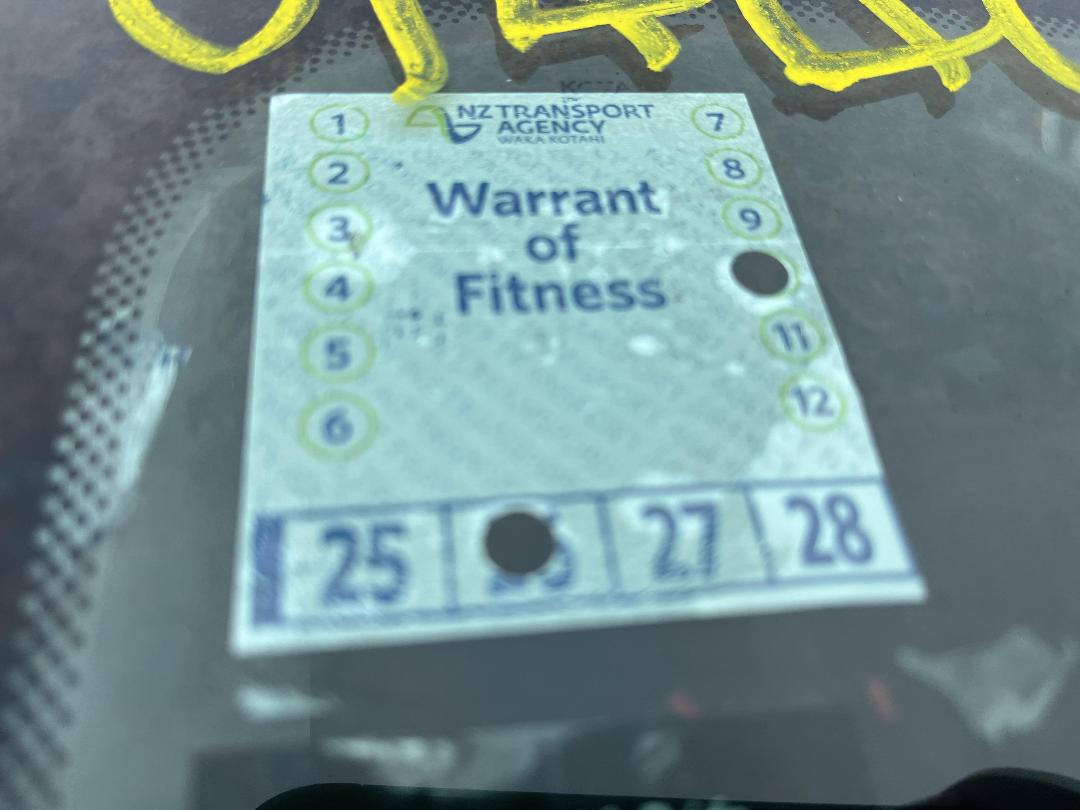 Photo '12' of Ford Focus