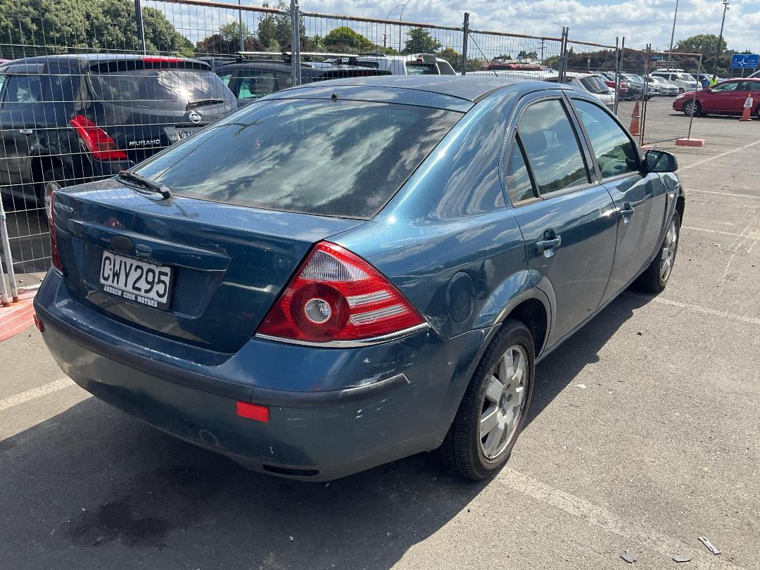 Photo '4' of Ford Mondeo Zetec