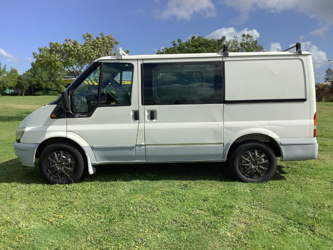 Photo '6' of Ford Transit 330 SWB TD Motorhome Photo '6' of Ford Transit 330 SWB TD Motorhome