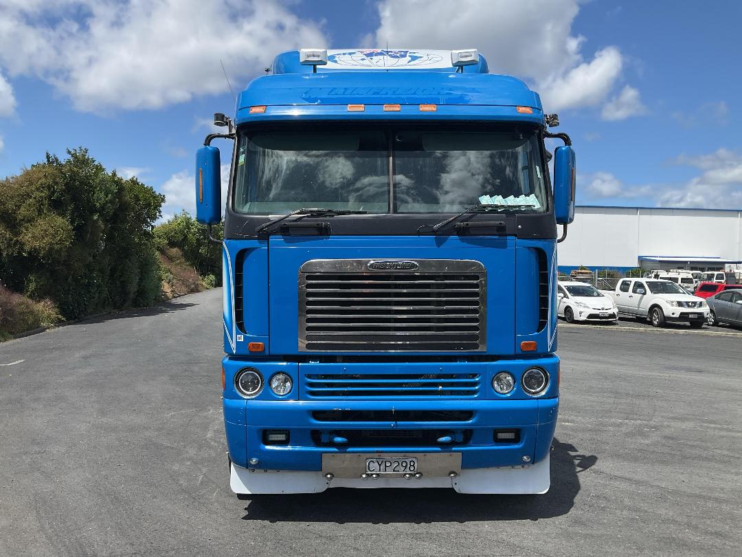 Photo '10' of Freightliner Argosy SSB Tractor Unit Photo '10' of Freightliner Argosy SSB Tractor Unit