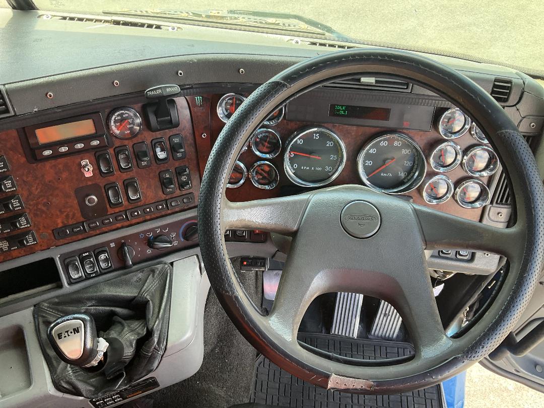 Photo '14' of Freightliner Argosy SSB Tractor Unit Photo '14' of Freightliner Argosy SSB Tractor Unit