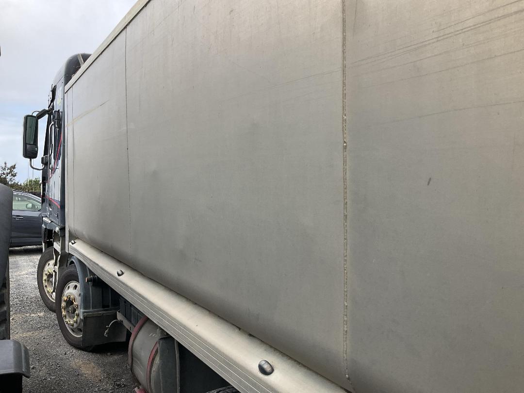 Photo '6' of Freightliner Argosy TSB Other Truck