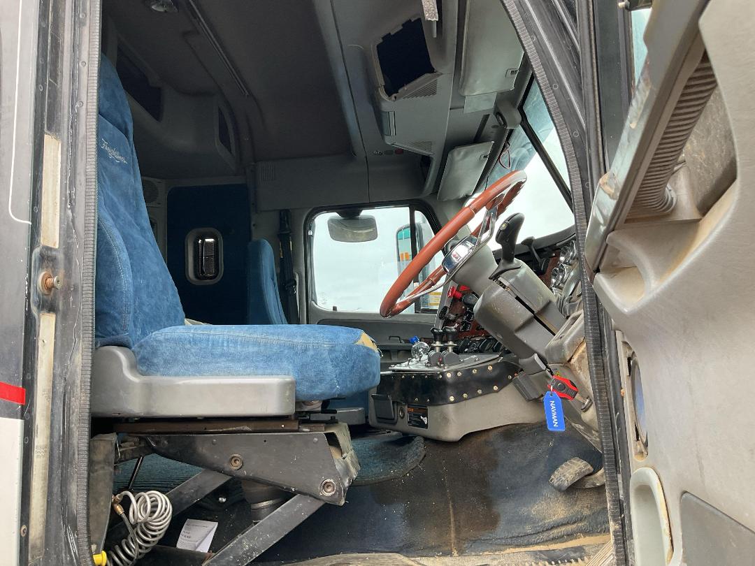 Photo '10' of Freightliner Argosy TSB Other Truck