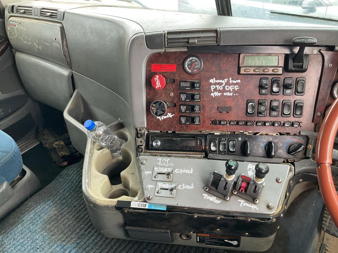 Photo '12' of Freightliner Argosy TSB Other Truck