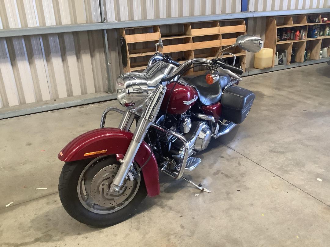 Photo '3' of Harley Davidson ROAD KING 06 INJECTED CUSTOM Photo '3' of Harley Davidson ROAD KING 06 INJECTED CUSTOM