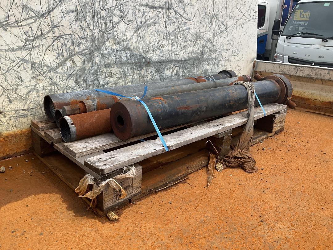 Photo '19' of Hino Dutro XZU424R Tipper