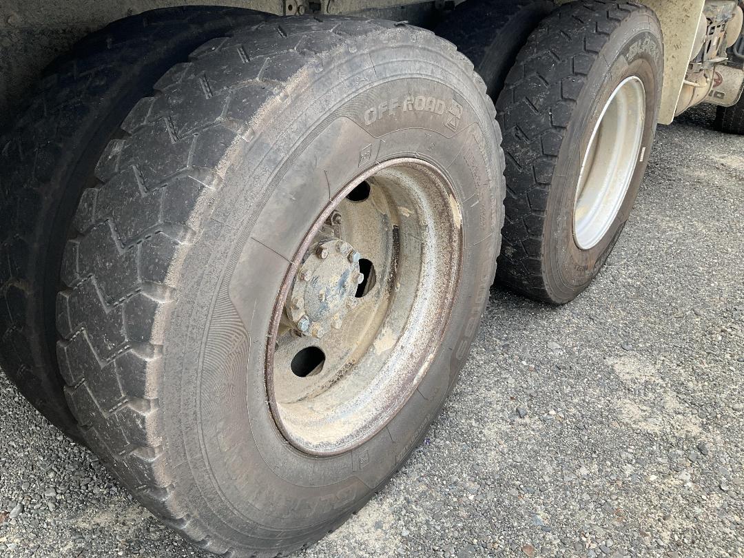 Photo '31' of Hino FS 2413 Other Truck