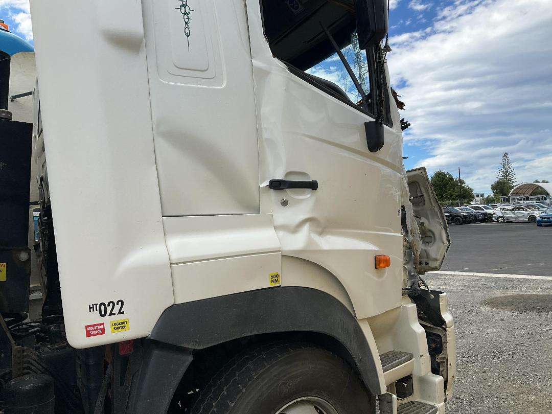 Photo '20' of Hino FS 2413 Other Truck