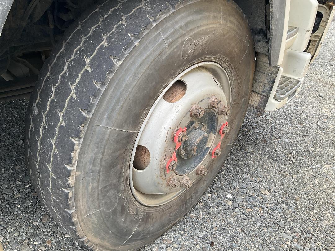 Photo '28' of Hino FS 2413 Other Truck