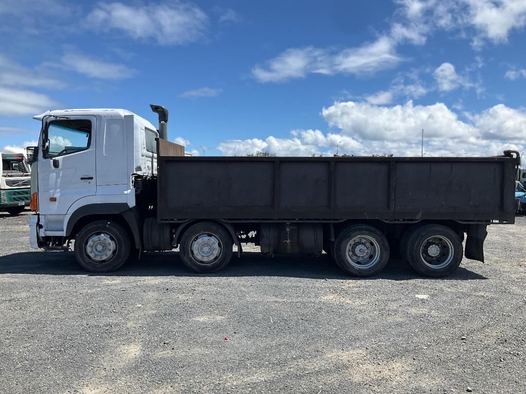 Photo '7' of HINO FY 1EUPG-WPN Tipper Photo '7' of HINO FY 1EUPG-WPN Tipper