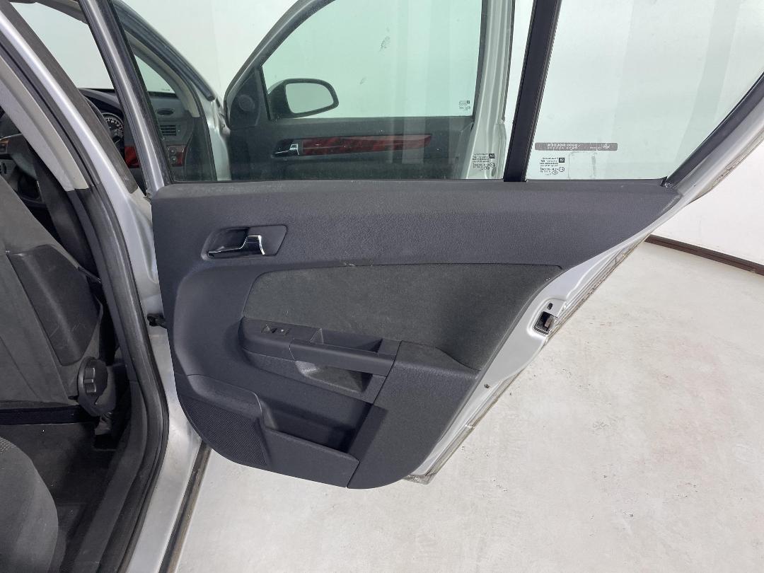 Photo '17' of Holden Astra CDX