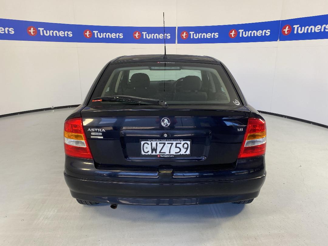 Photo '6' of Holden Astra Photo '6' of Holden Astra