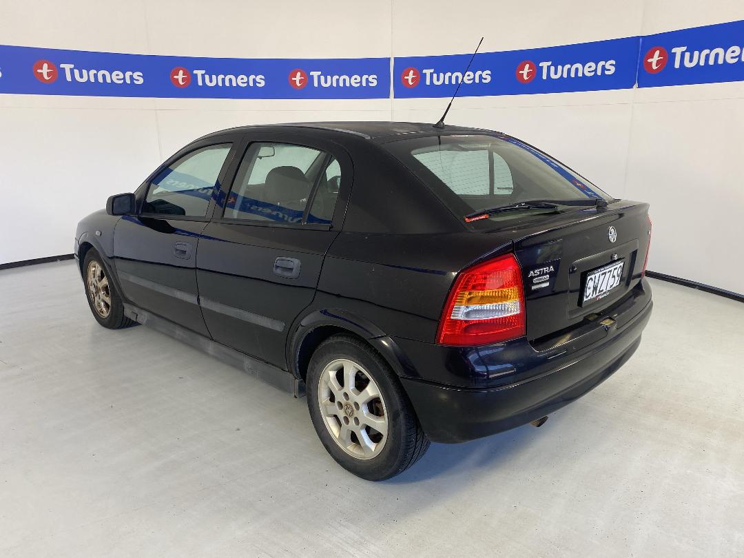 Photo '5' of Holden Astra Photo '5' of Holden Astra