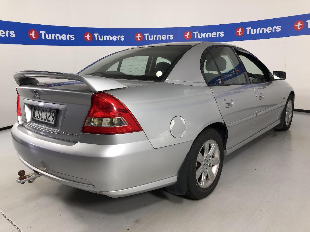 Photo '7' of Holden Commodore Exec