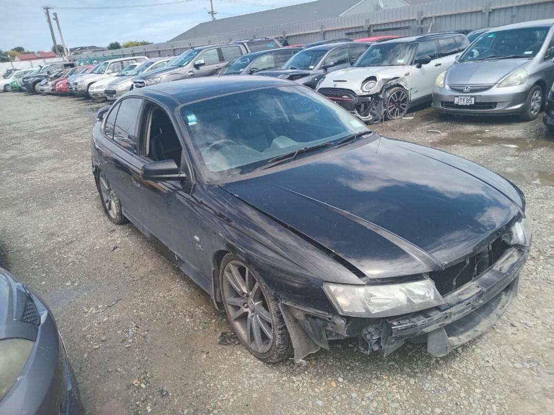 Photo '2' of Holden Commodore S V6