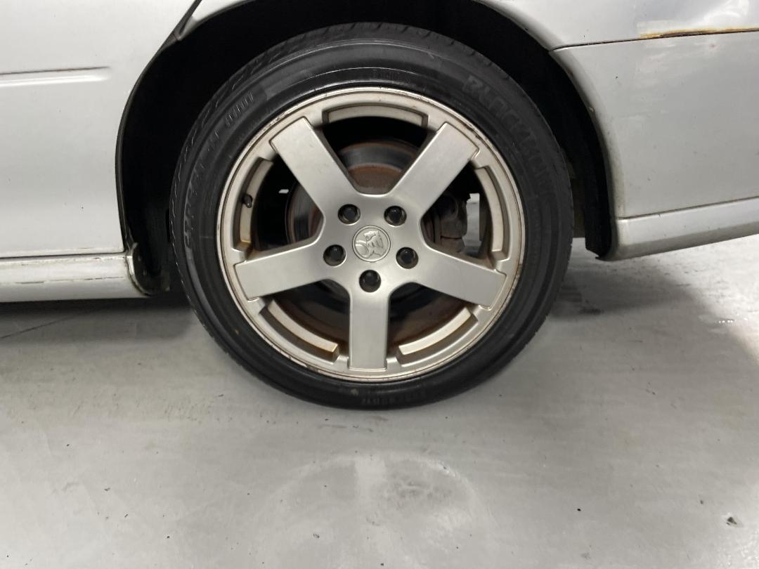 Photo '11' of Holden Commodore Photo '11' of Holden Commodore