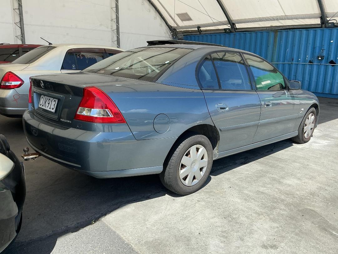 Photo '9' of Holden Commodore Exec