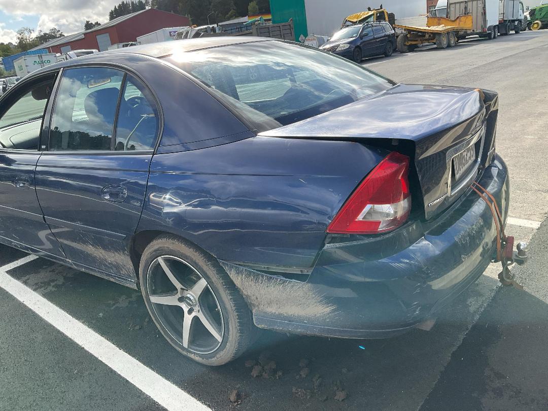 Photo '3' of Holden Commodore Acclaim Photo '3' of Holden Commodore Acclaim