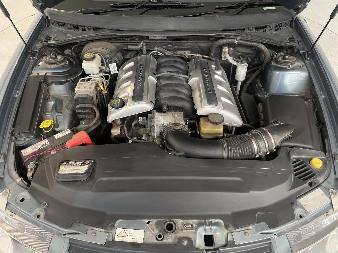 Photo '13' of Holden Commodore Photo '13' of Holden Commodore