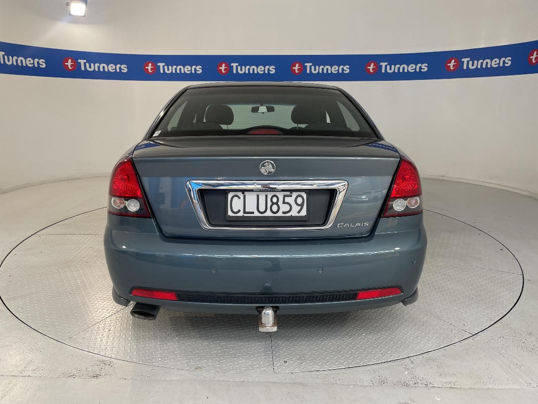 Photo '6' of Holden Commodore Photo '6' of Holden Commodore