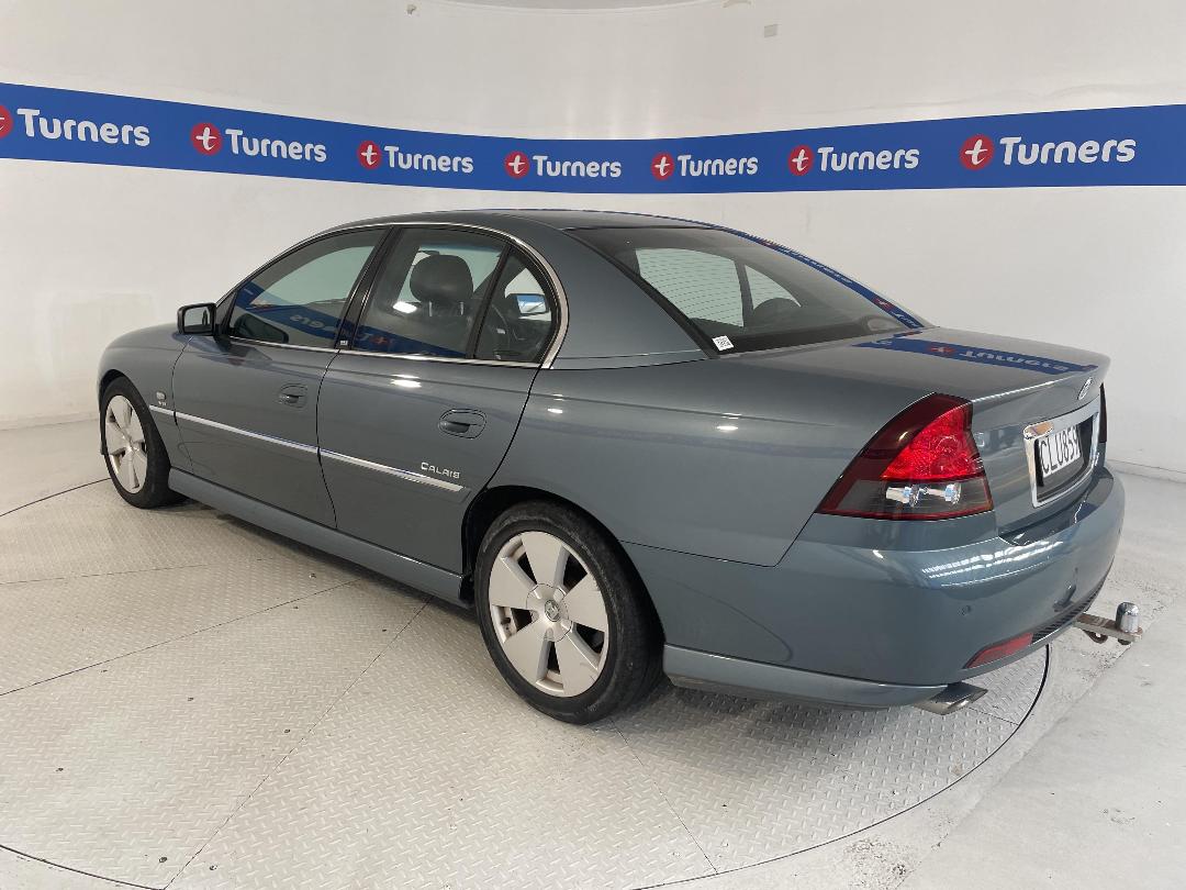 Photo '5' of Holden Commodore Photo '5' of Holden Commodore