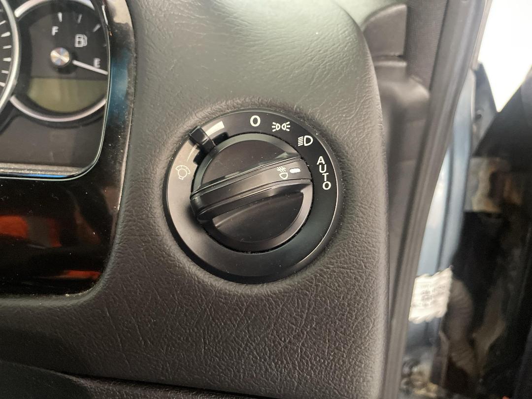 Photo '24' of Holden Commodore Photo '24' of Holden Commodore