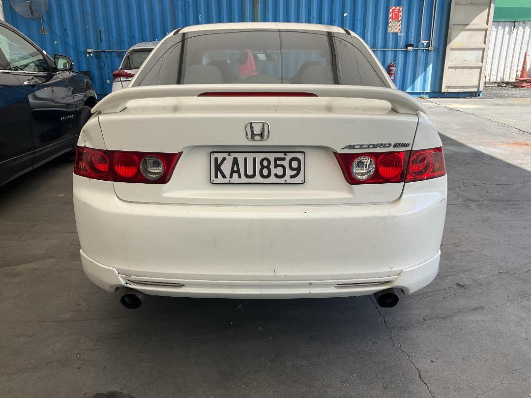 Photo '18' of Honda Accord Euro