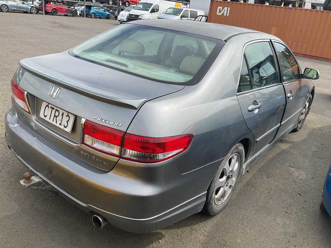 Photo '2' of Honda Accord V6L Photo '2' of Honda Accord V6L