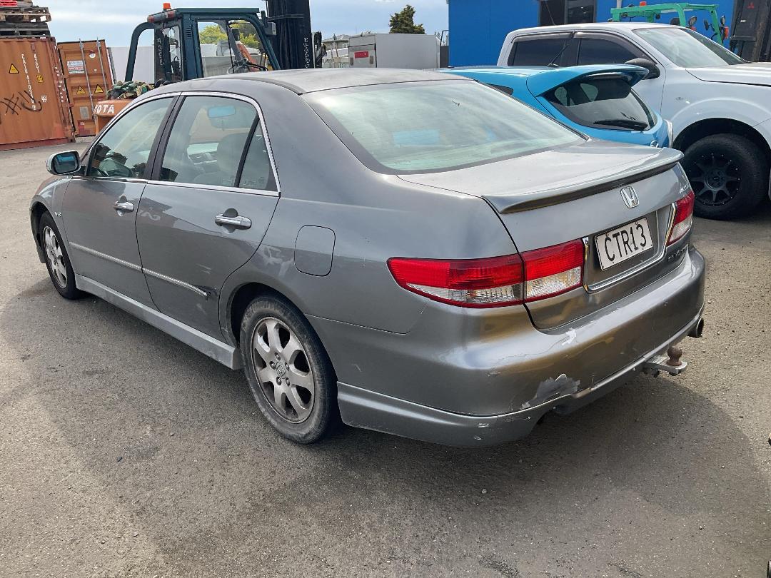 Photo '4' of Honda Accord V6L Photo '4' of Honda Accord V6L