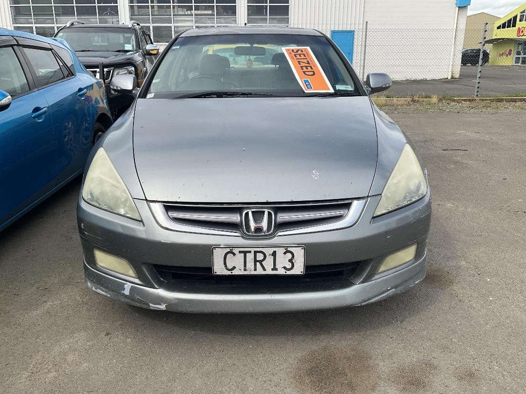 Photo '5' of Honda Accord V6L Photo '5' of Honda Accord V6L