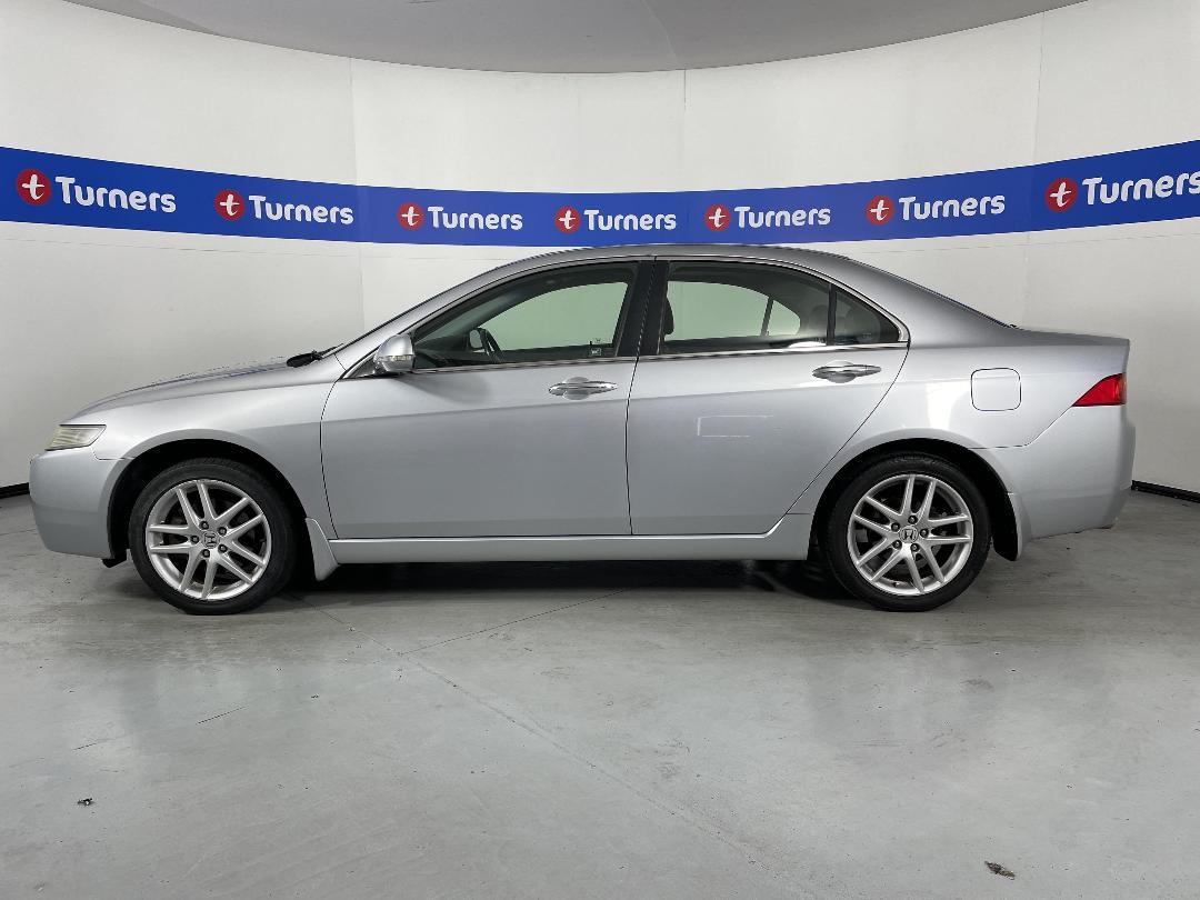 Photo '24' of Honda Accord Photo '24' of Honda Accord